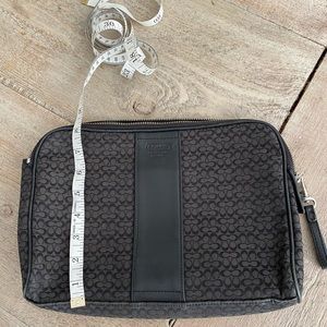 COACH 8.5/12” travel bag